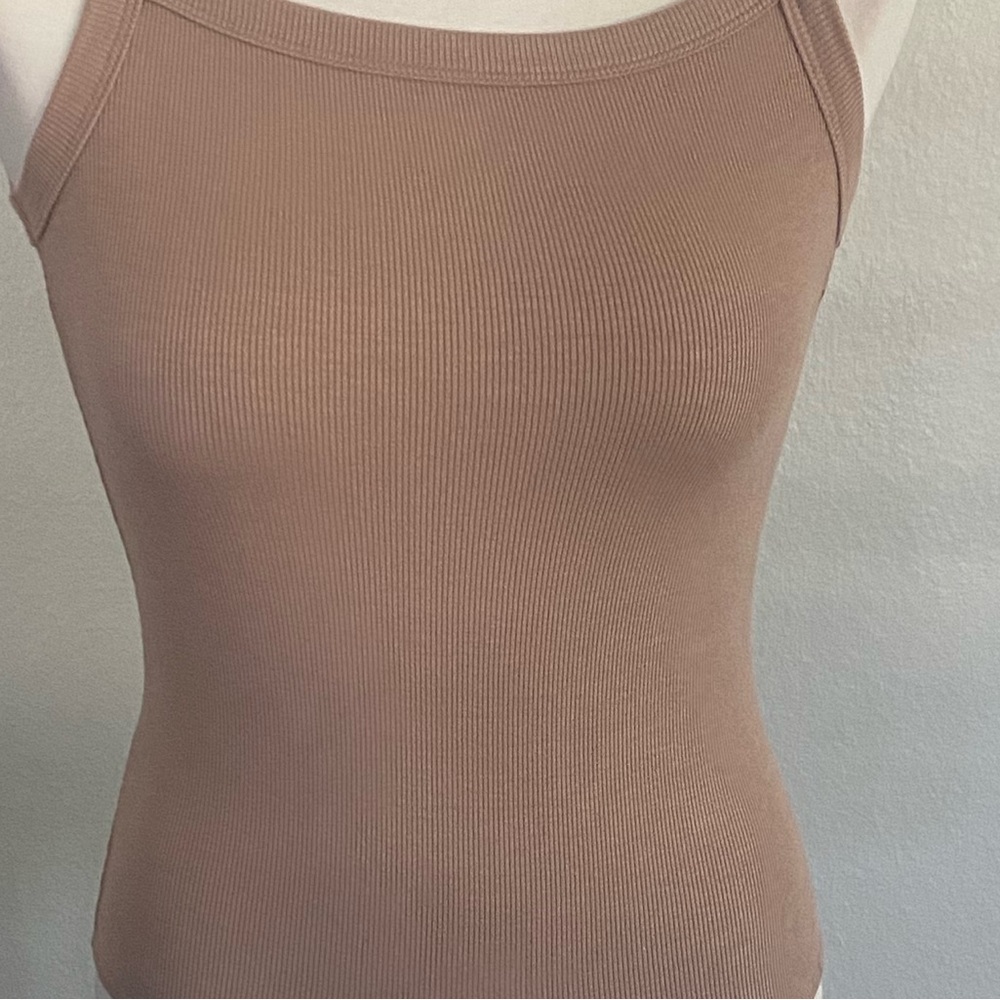 House of Harlow x Revolve Bodysuit Size Small - Picture 4 of 8
